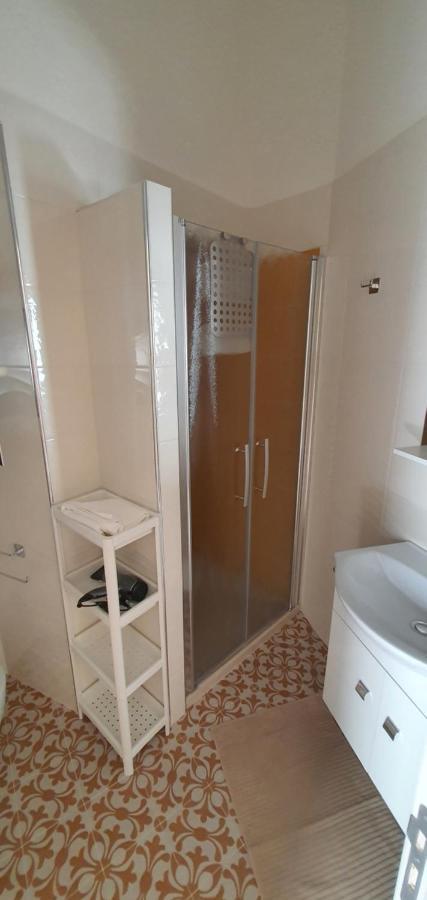 La Capasa Di Casada Apartment Spongano Luaran gambar
