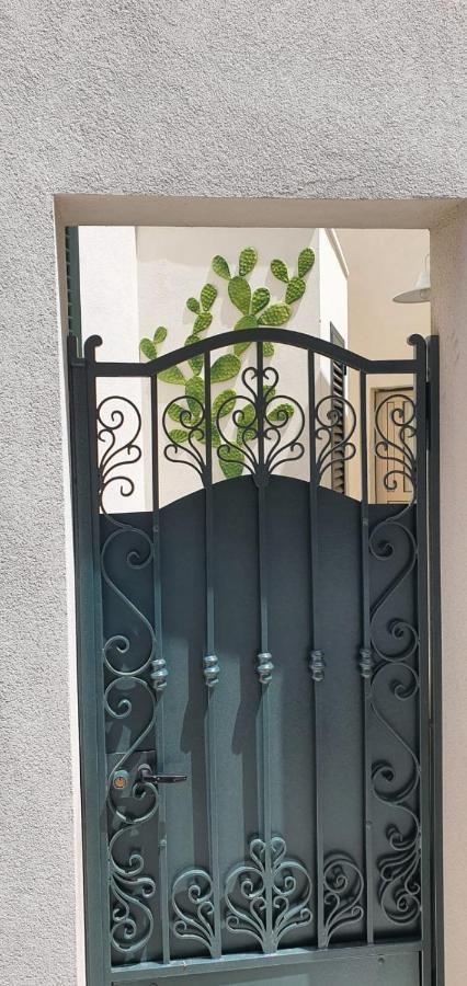 La Capasa Di Casada Apartment Spongano Luaran gambar
